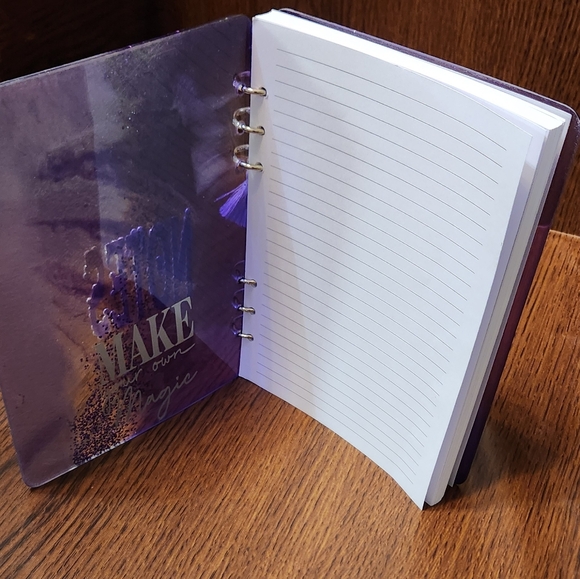 Notebook - Picture 3 of 3